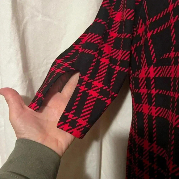 Jude Connally Ryan Ponte Knit Tunic Top In Red Black Plaid Size M - Picture 4 of 7